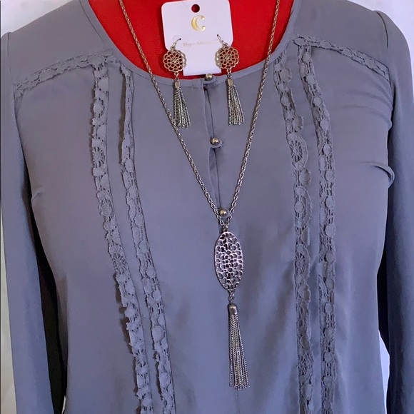 Charming Charlie Necklace and Earrings Set - Picture 2 of 8